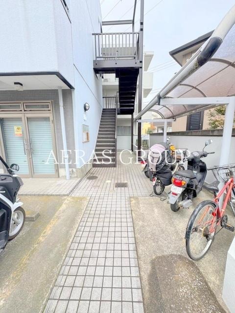 建物エントランス
