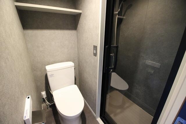 シャワールーム