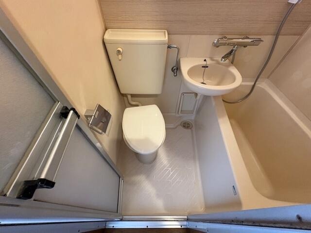 シャワールーム