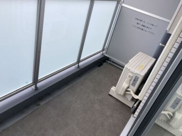 バルコニー