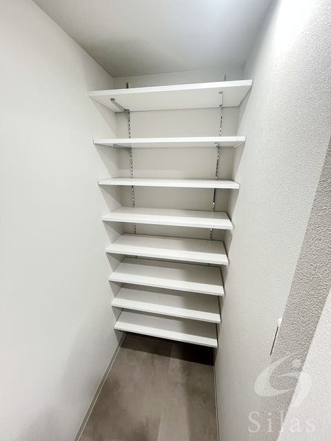 収納