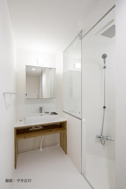 シャワールーム