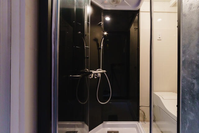 シャワールーム