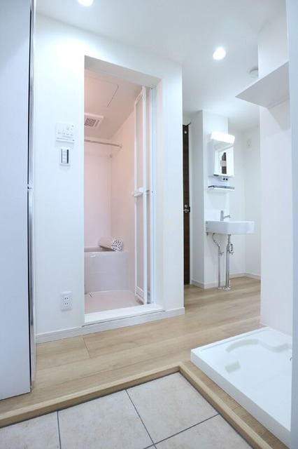 シャワールーム