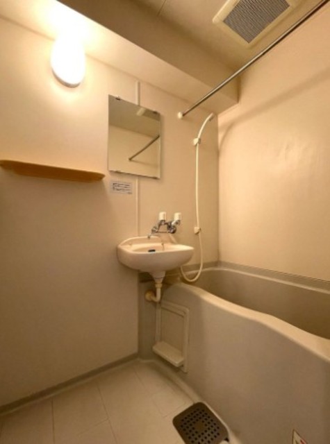 シャワールーム