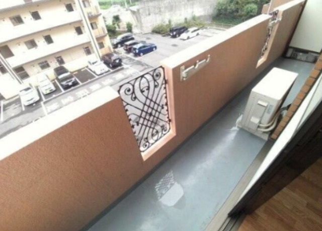 バルコニー