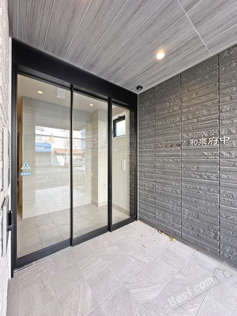 建物エントランス