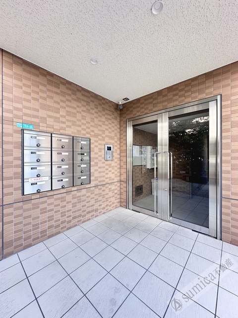 建物エントランス