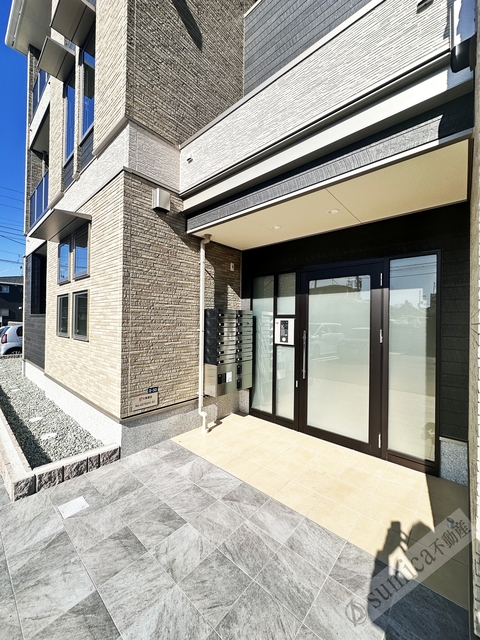 建物エントランス