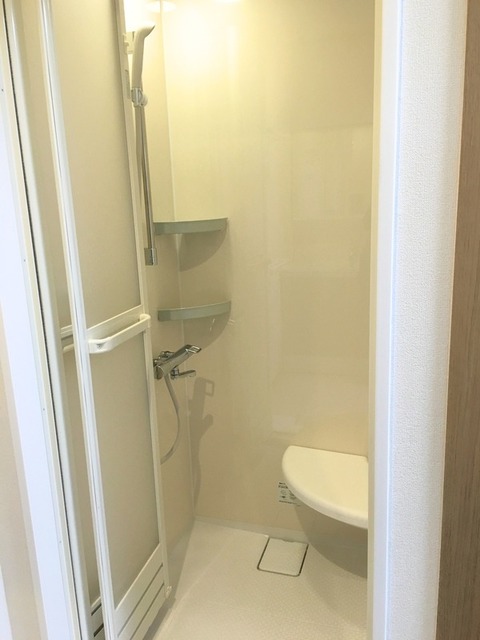 シャワールーム