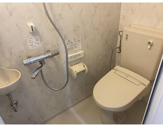 シャワールーム