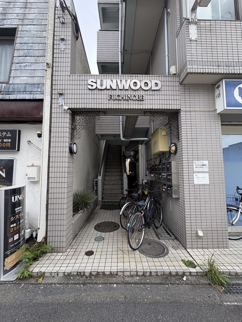 建物エントランス