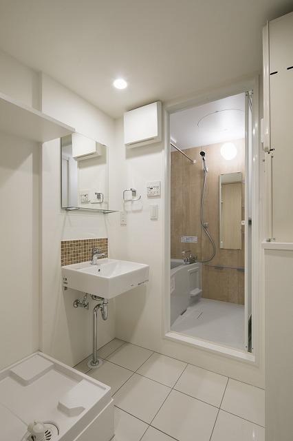 シャワールーム