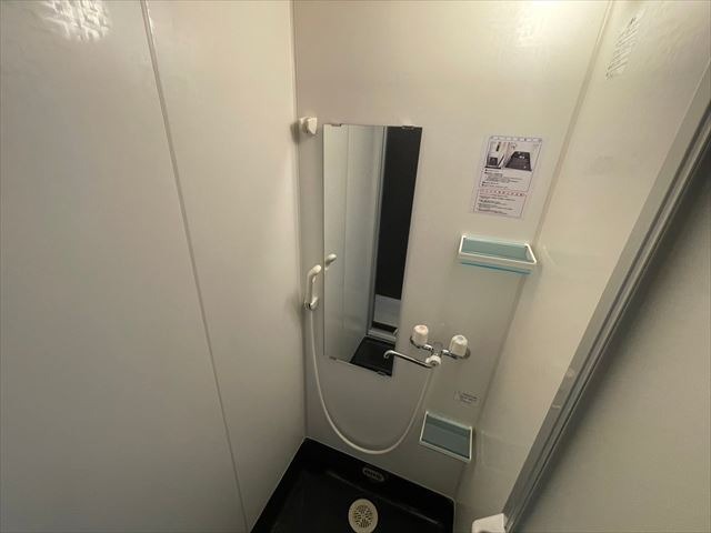 シャワールーム