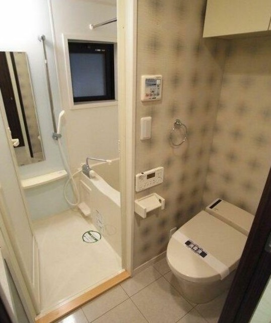 シャワールーム