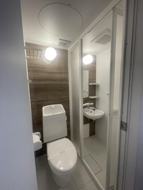 シャワールーム