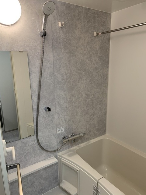 シャワールーム