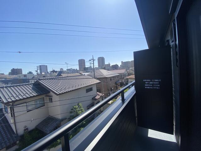 バルコニー