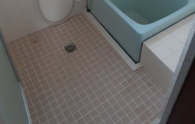 シャワールーム