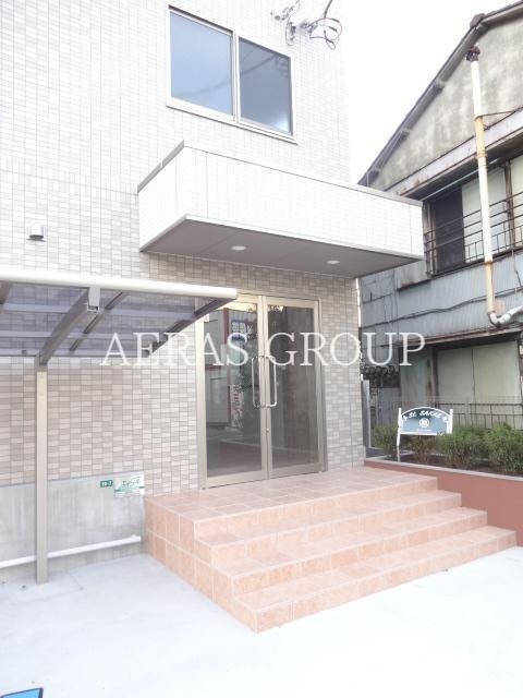 建物エントランス