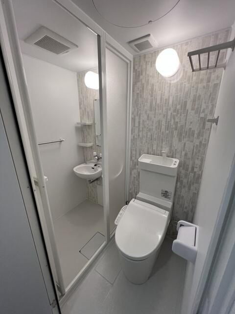 シャワールーム