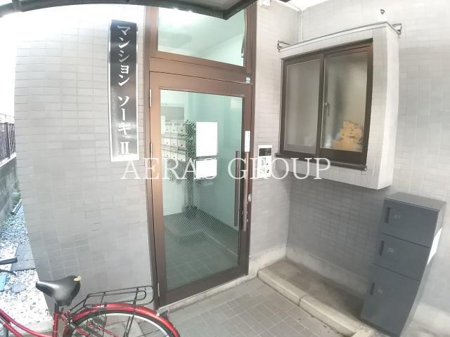 建物エントランス