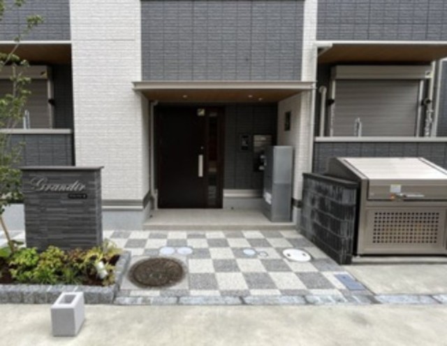 建物エントランス