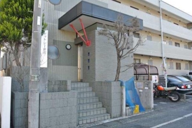 建物エントランス