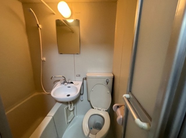 シャワールーム