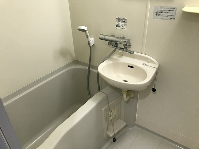 シャワールーム