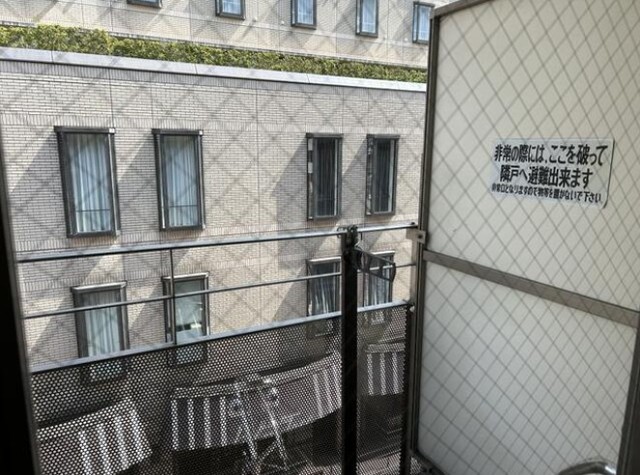 バルコニー