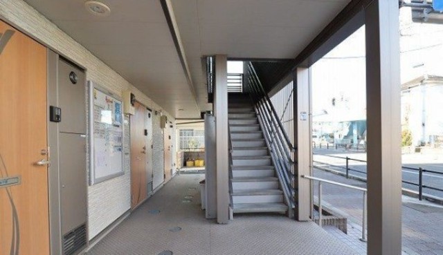 建物エントランス