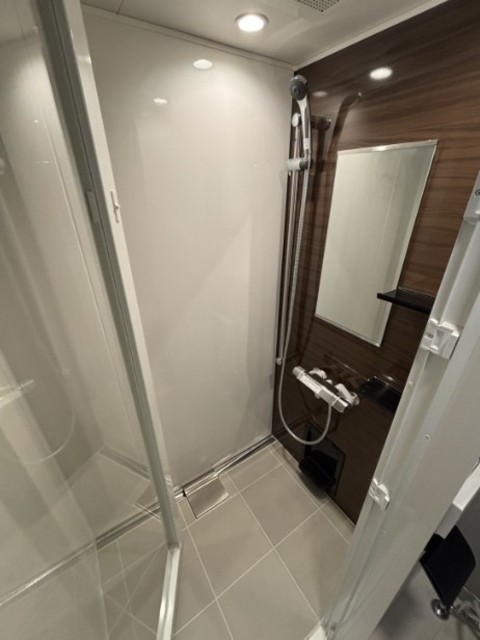 シャワールーム