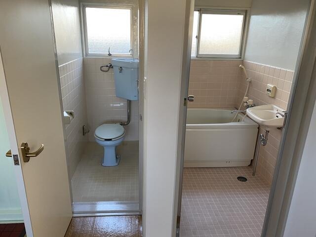 シャワールーム