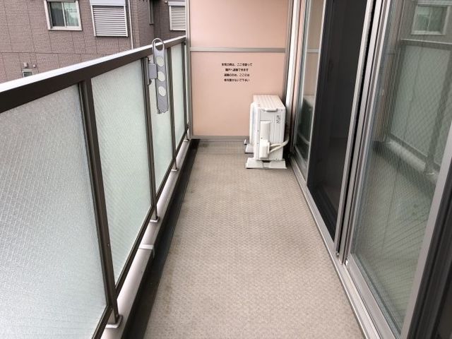 バルコニー