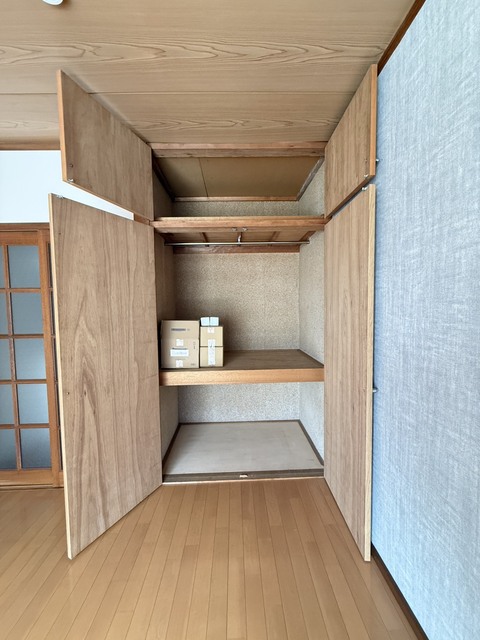 収納