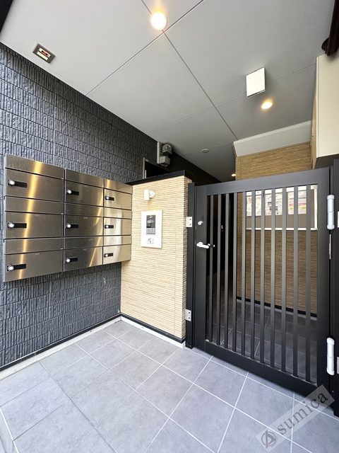 建物エントランス