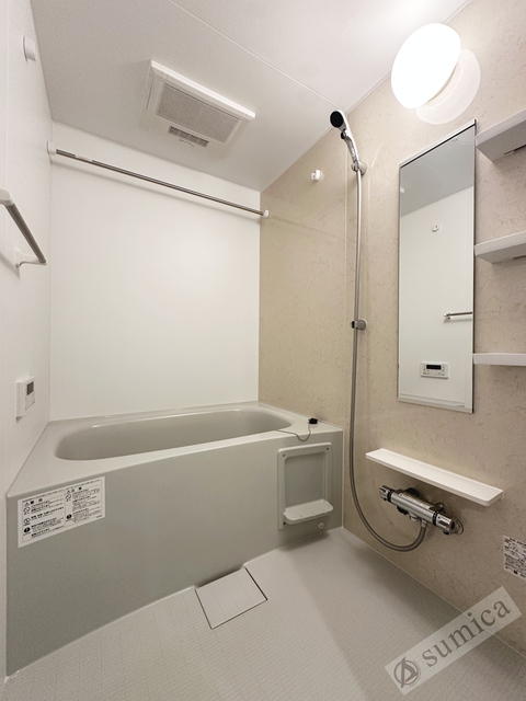 シャワールーム