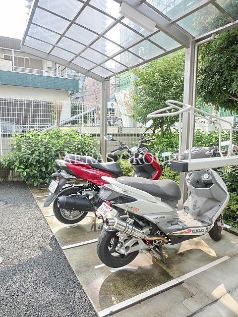 その他