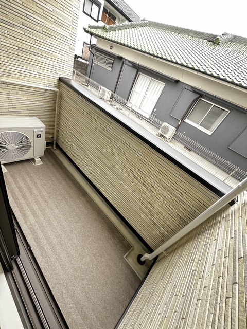 バルコニー
