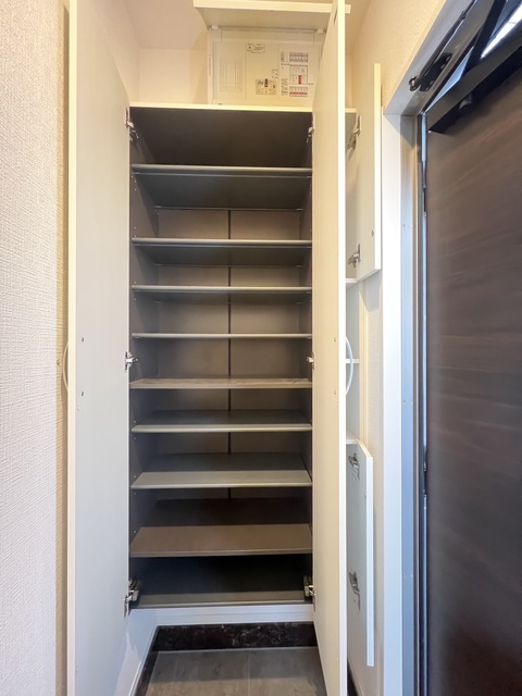 収納