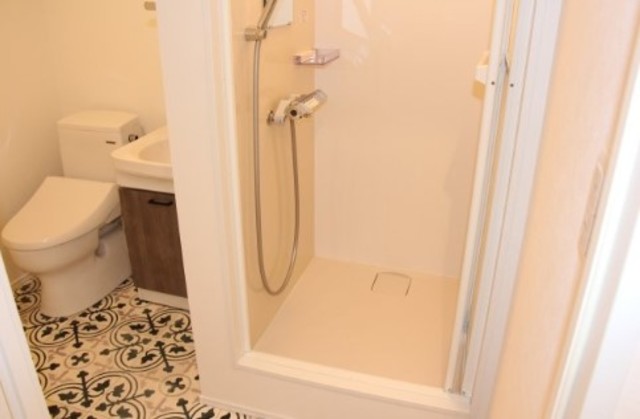 シャワールーム