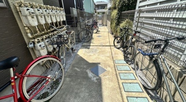 その他