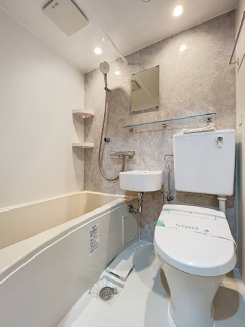 シャワールーム