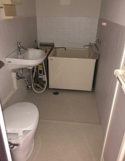 シャワールーム