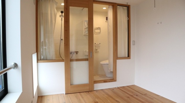 シャワールーム