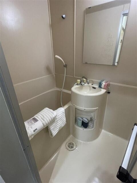 シャワールーム