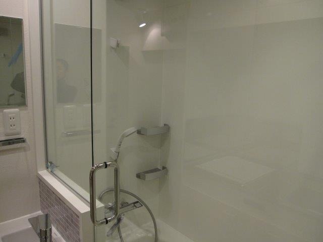 シャワールーム