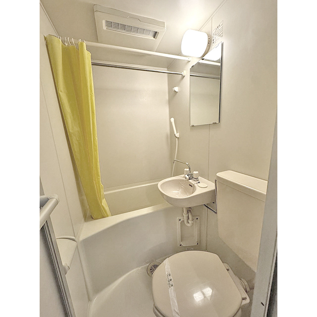 シャワールーム