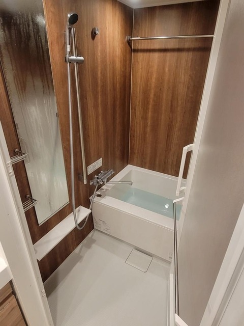 シャワールーム